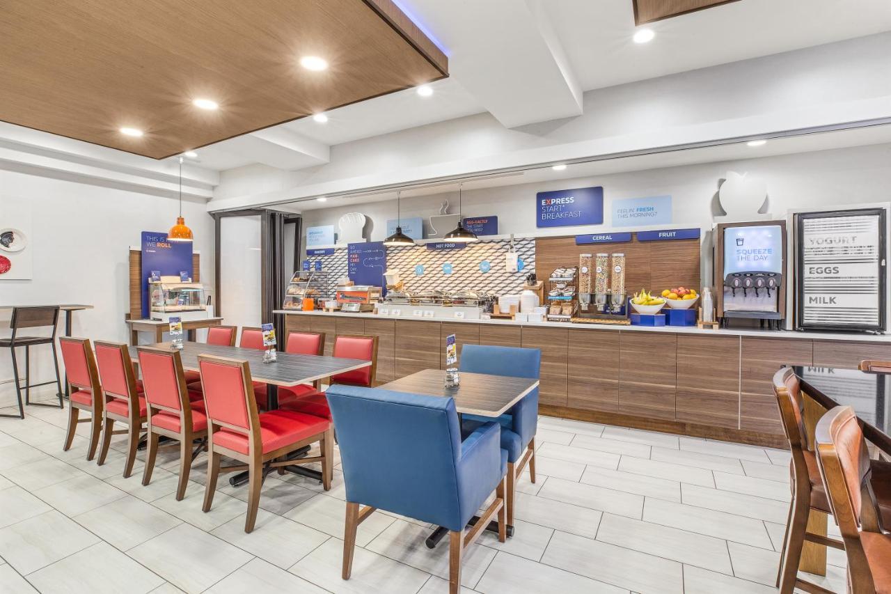 Holiday Inn Express & Suites Tacoma By Ihg Kültér fotó