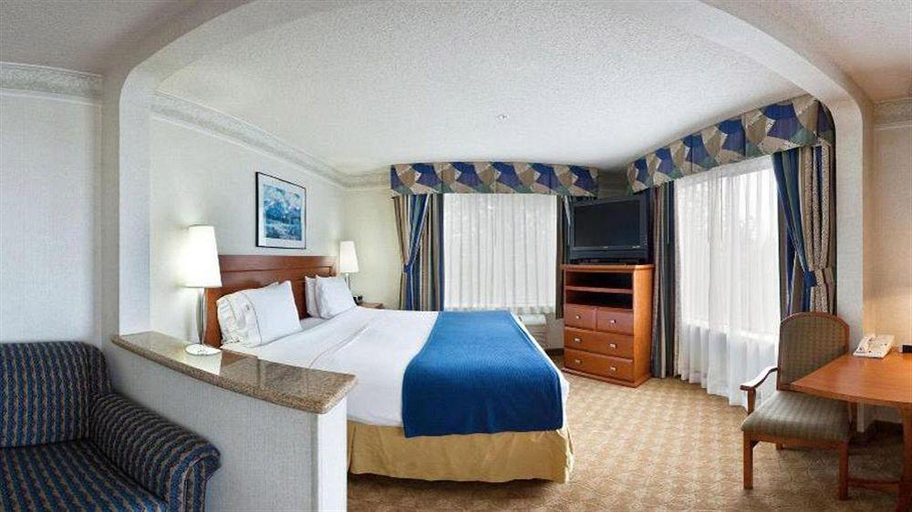 Holiday Inn Express & Suites Tacoma By Ihg Kültér fotó