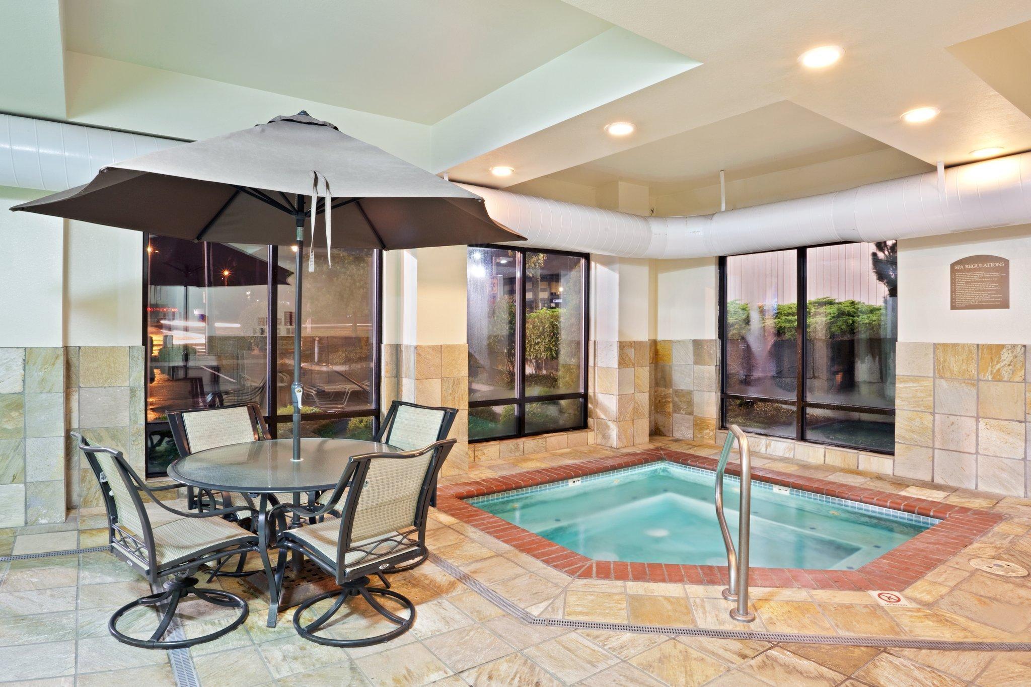 Holiday Inn Express & Suites Tacoma By Ihg Kültér fotó